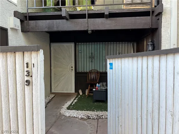 1405 Vegas Valley Dr APT 139, Las Vegas, NV 89169