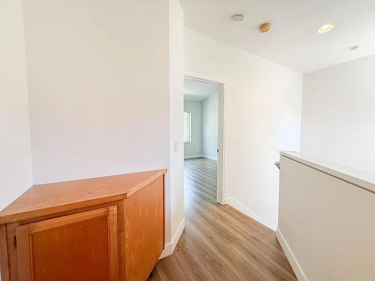 2527 Baywood Way — Photo 14