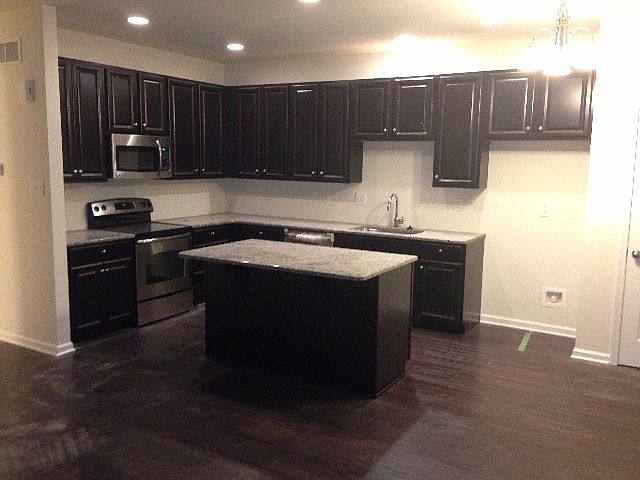 Rosedale Kitchen 2