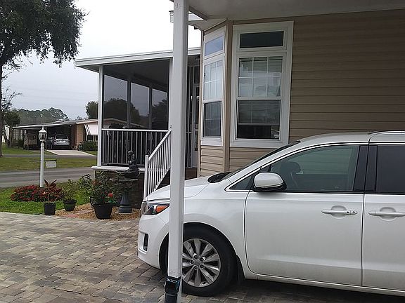 2nd image of 924 Blue Heron Blvd