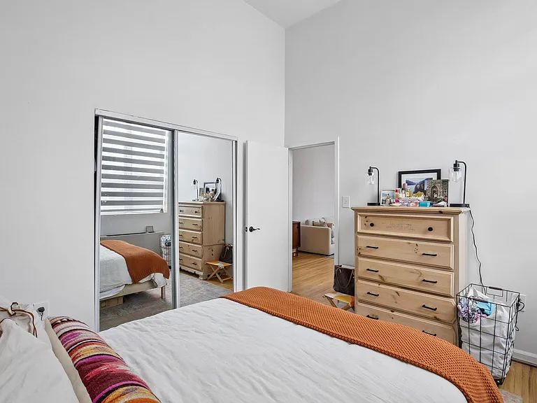 450 7th St #2D — Photo 13