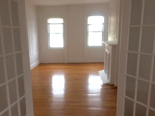 Rented by NextStopNY | media 13