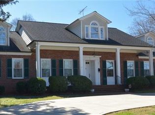 437 Summit Ave, Statesville, NC 28677