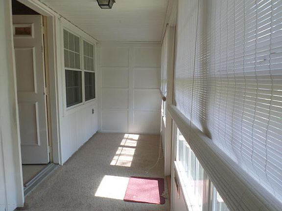3rd image of 140B Farrington Ct