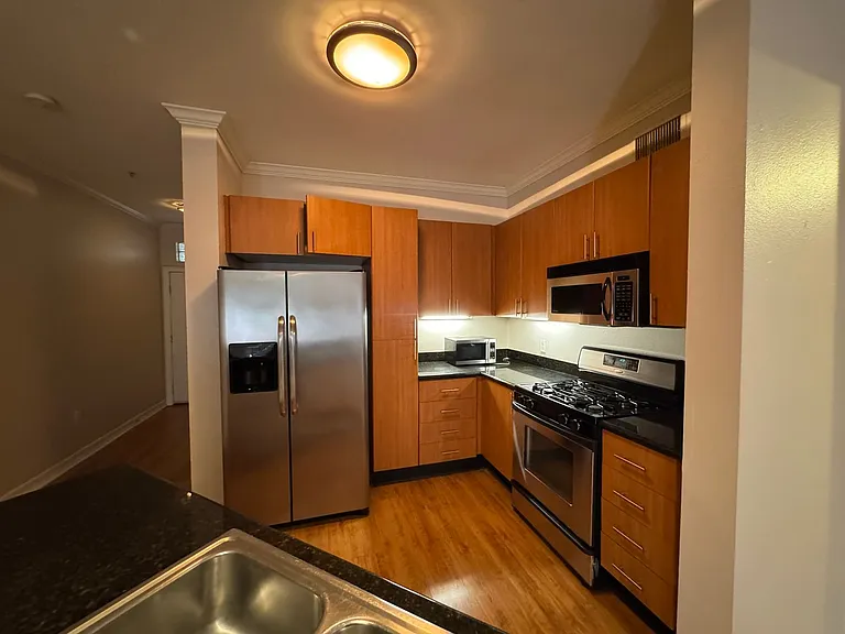 1480 Broadway #2212 — Photo 16