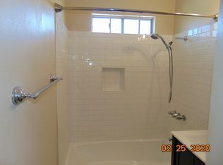 2011 Pierpont Blvd, Ventura, CA 93001