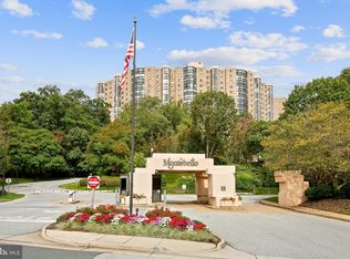 5903 Mount Eagle Dr APT 206, Alexandria, VA