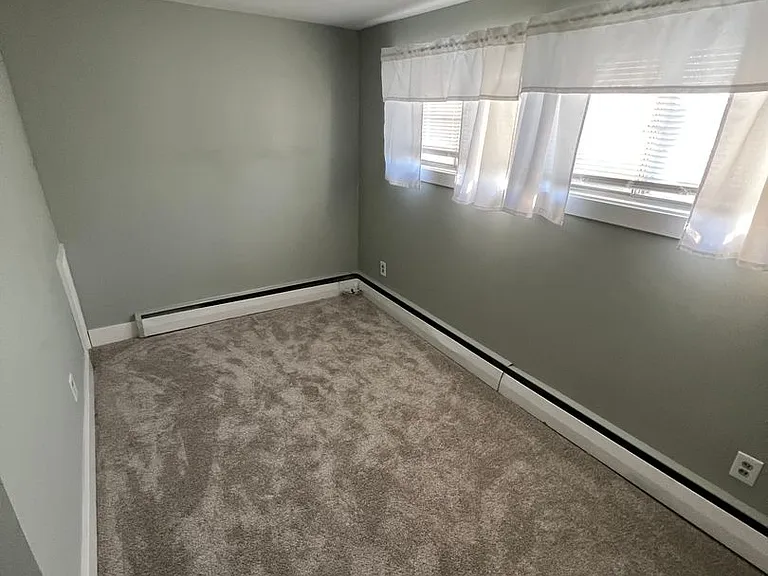 15 Catalpa Ln — Photo 7