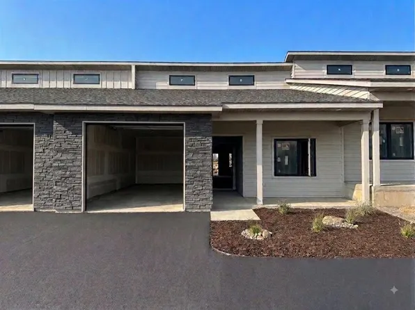 4334 Studebaker Lane, Eau Claire, WI 54703