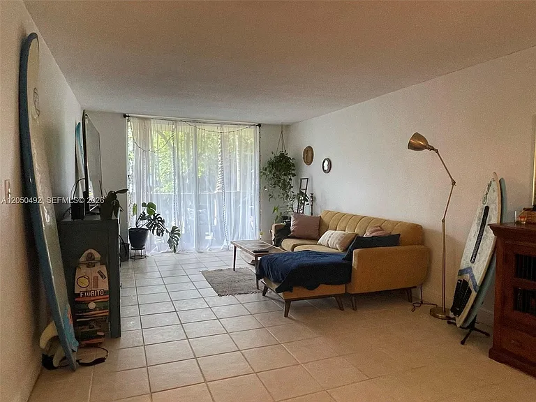 1800 Sans Souci Blvd #206 — Photo 4