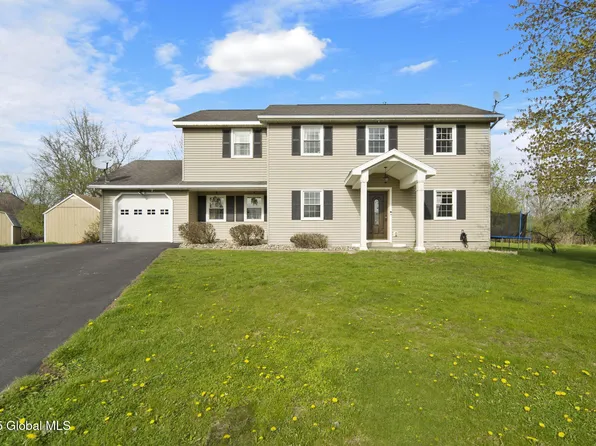 4 Kennedy Place, Cohoes, NY 12047