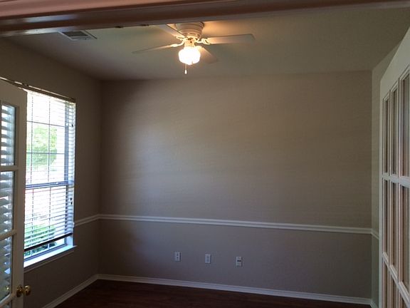 3rd image of 1002 Brighton Bend Ln