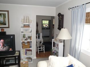 509 Vineland Rd, Bay Village, OH 44140