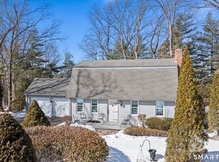 70 Ralph Rd, Manchester, CT 06040