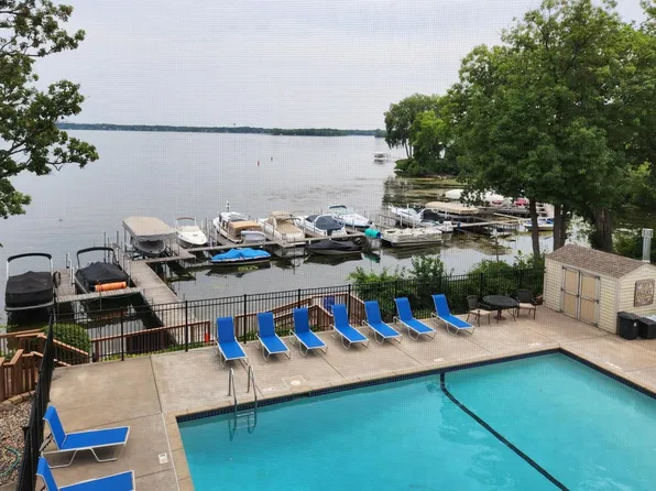 2400 Interlachen Rd APT 315, Spring Park, MN 55384