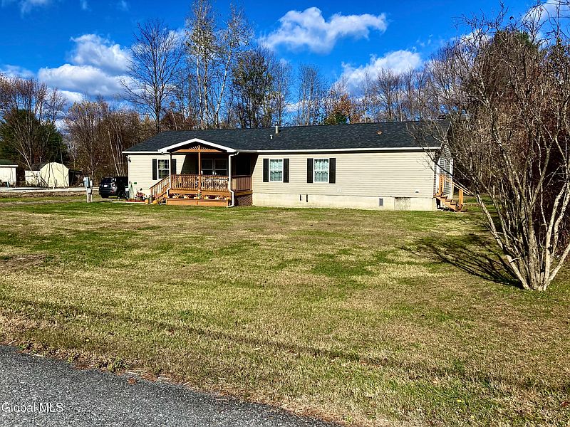 2nd image of 100 Youngs Road