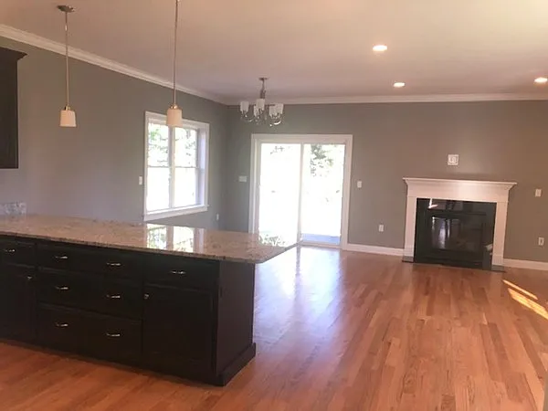 281 Cottage St — Photo 12