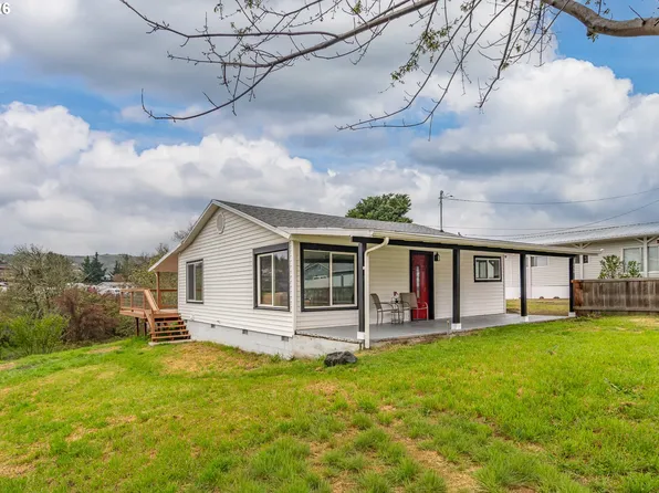 3660 Carnes Rd, Roseburg, OR 97471