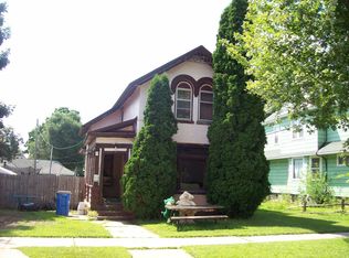 908 Cass St, Portage, WI 53901