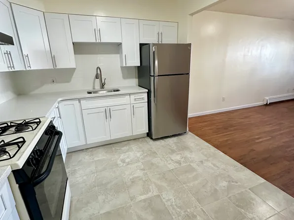 (undisclosed Address), Corona, NY 11368