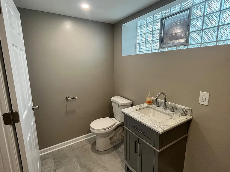 LL Bath Sink