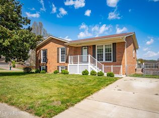 3611 Dorset Rd, Louisville, KY 40214