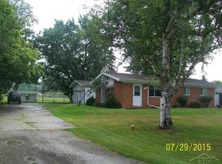 4875 Hepburn Rd, Saginaw, MI 48603