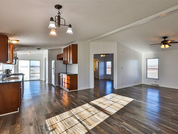 2nd image of 172 Kid Ranch Ln