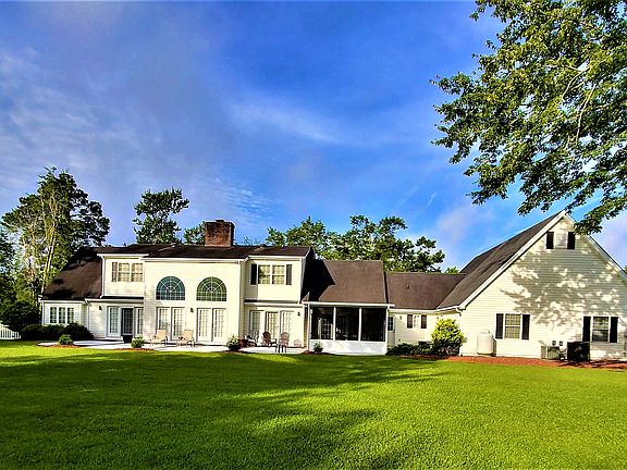 house rear new screen porch 