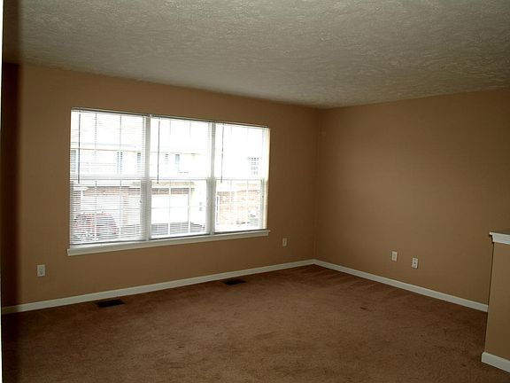 3rd image of 3311 Hunter Pkwy