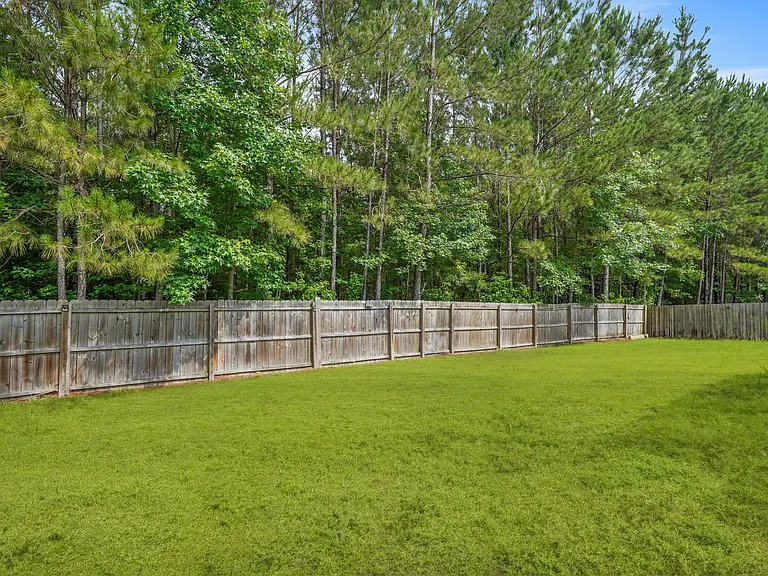 168 Green Paddock Cir — Photo 50