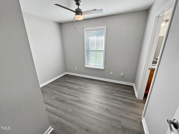 durham-north-carolina-49975977 picture