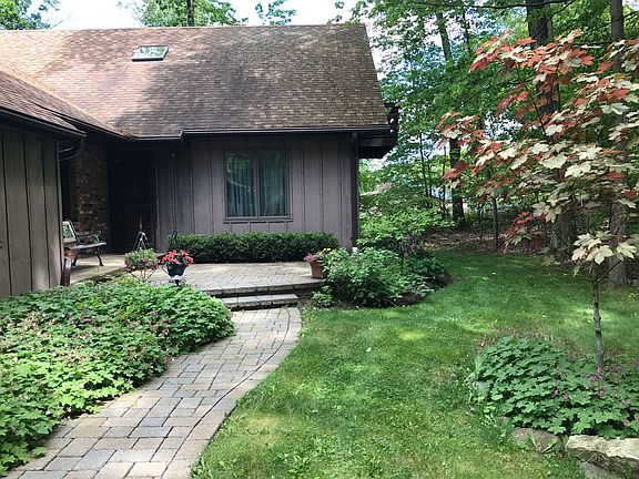 5th image of 6 Stella Ct