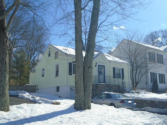 3rd image of 174 Marietta Ave