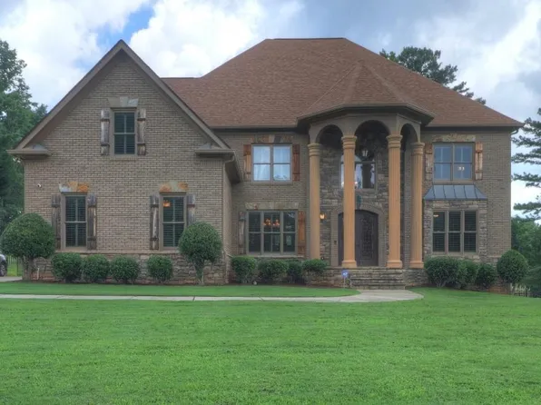 694 Old Cumming Rd, Buford, GA 30518