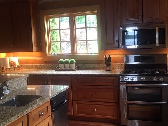 Gourmet Kitchen