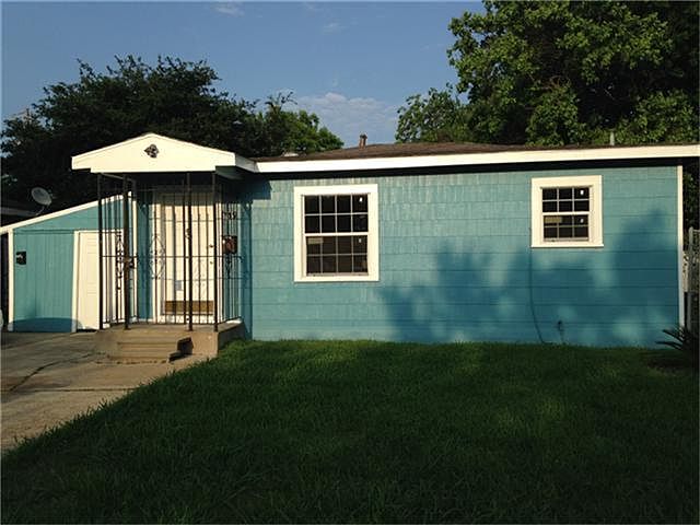1st image of 715 Kress St