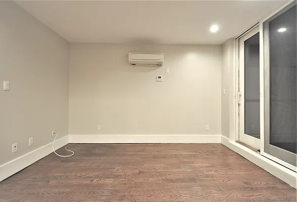 Rented by Corcoran | media 12