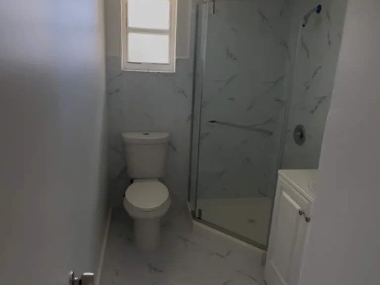 1329 SW 75th Ave — Photo 2