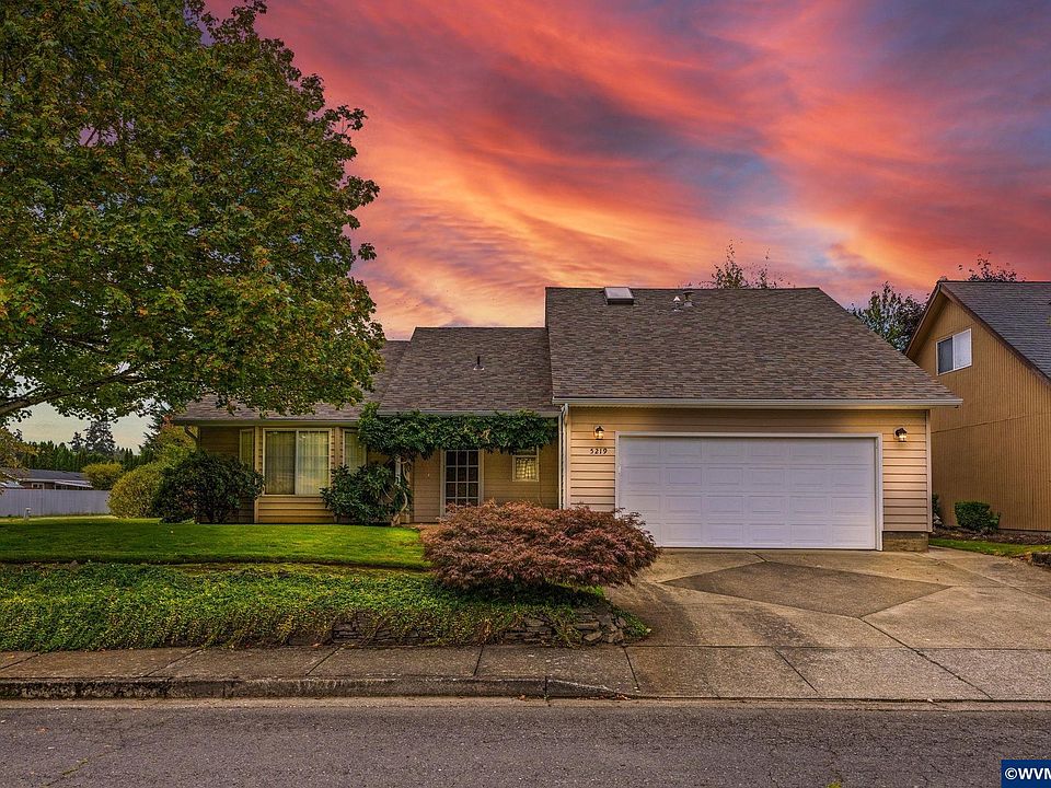 1st image of 5219 Spring Leaf Ct N