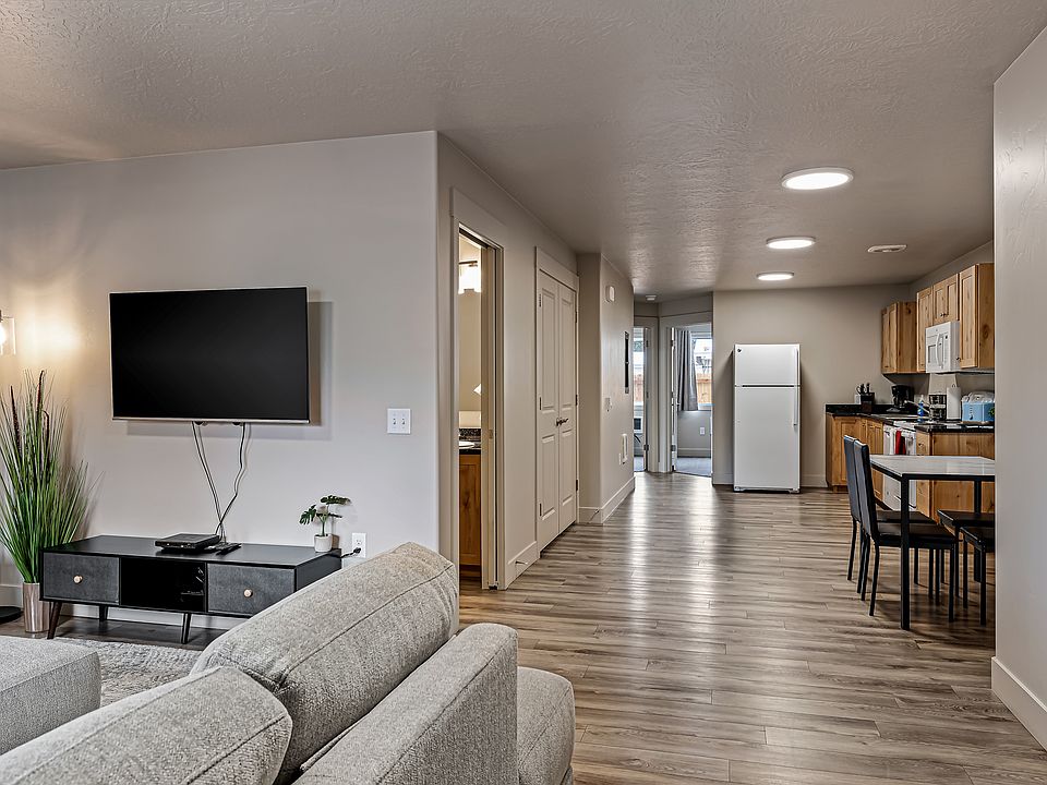 Kendall1430 S 4th Ave. Pocatello, ID 83201 1 1430 S 4th Ave