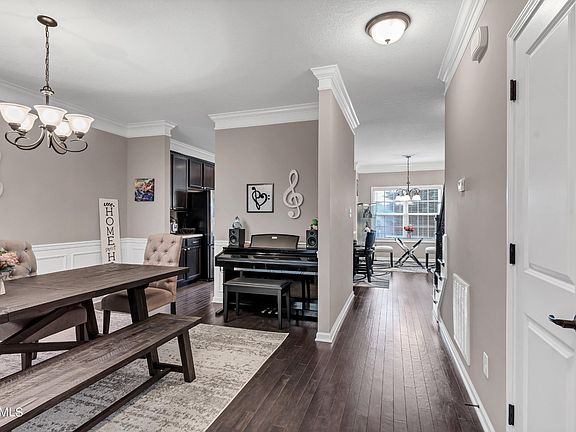 3rd image of 7308 Calla Crossing Ln