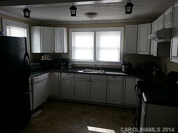 4th image of 118 Woodside Ave