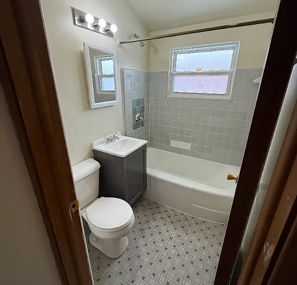 3135 S 47th St #7 — Photo 7