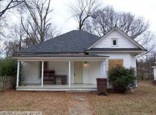 1212 Gregory St, Greensboro, NC 27403