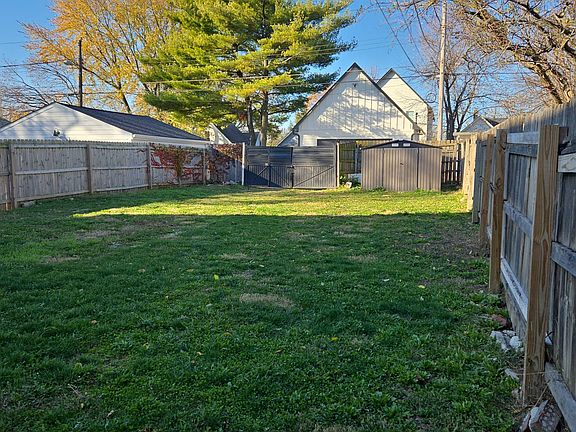 3rd image of 1622 Ringgold Ave