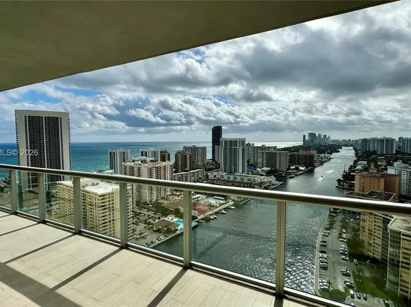 2600 E Hallandale Beach Blvd #T3205, Hallandale, FL 33009