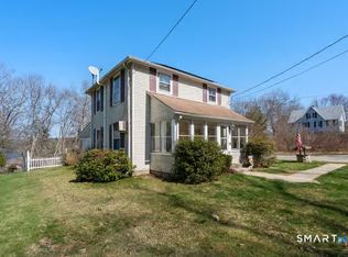 30 Mortimer Rd, Moosup, CT 06354