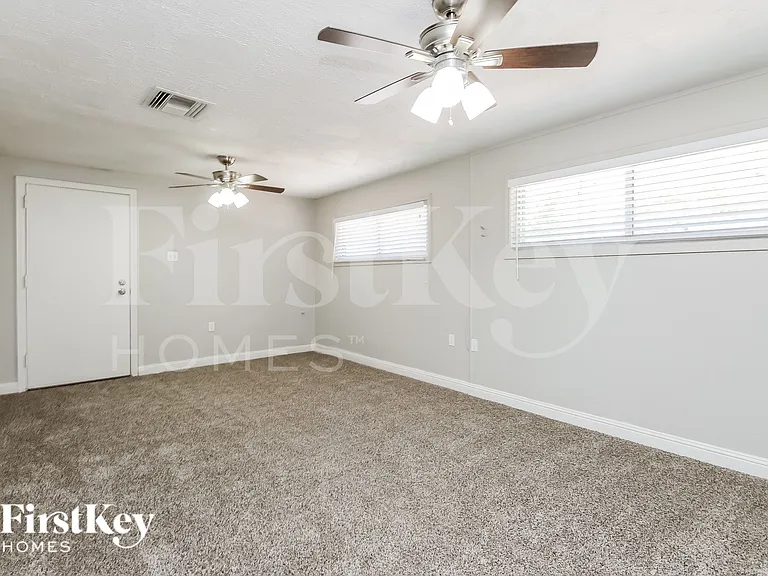930 E Weber Dr — Photo 11