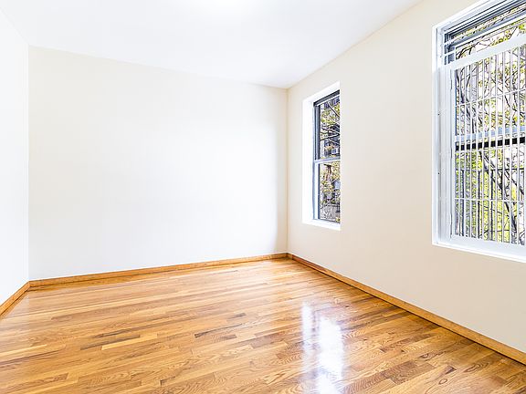 5th image of 506 W 170th St APT 12